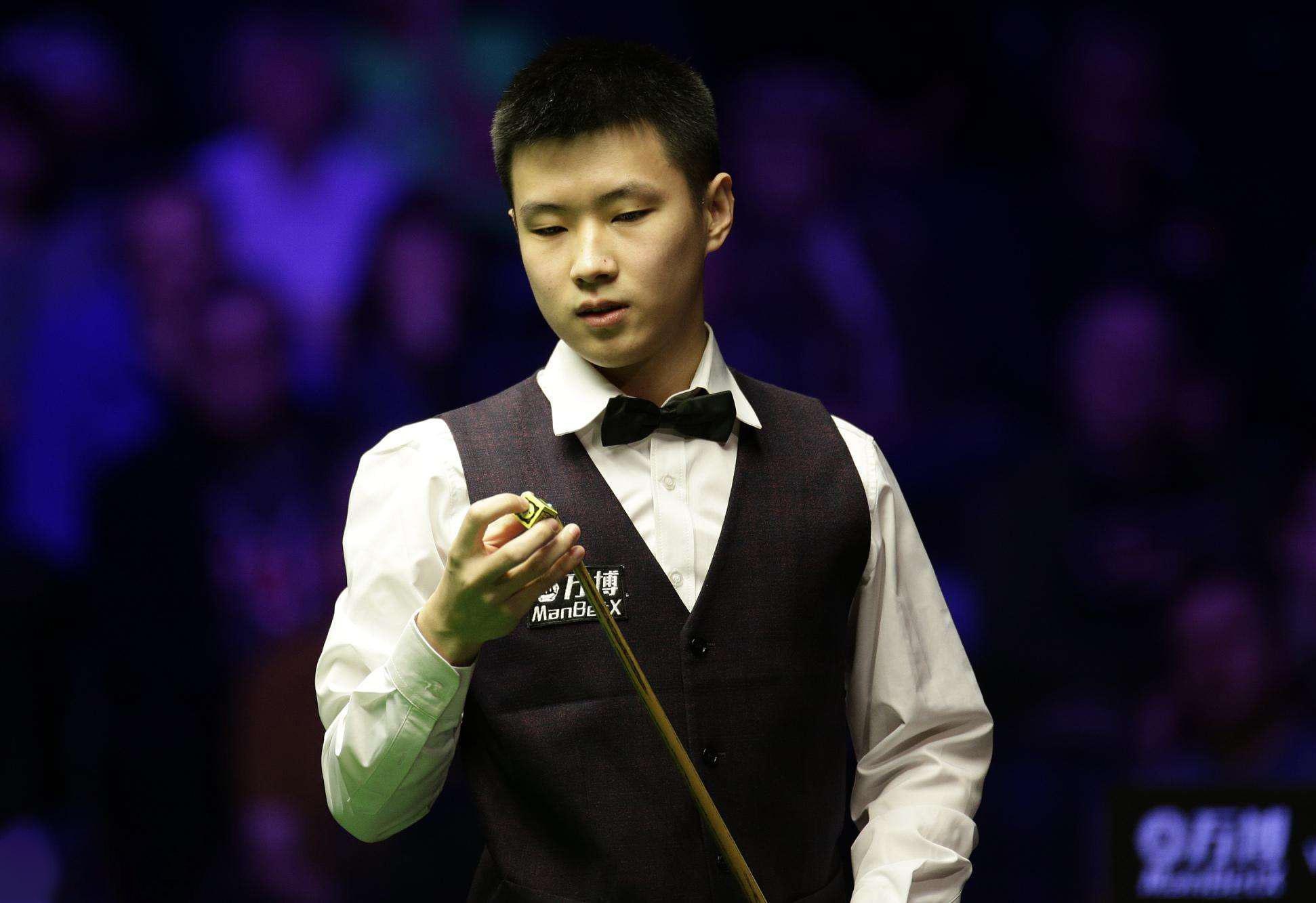 更早的边中 更早的边中