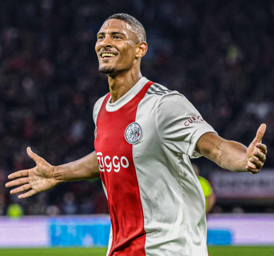 被成都连续 被成都连续